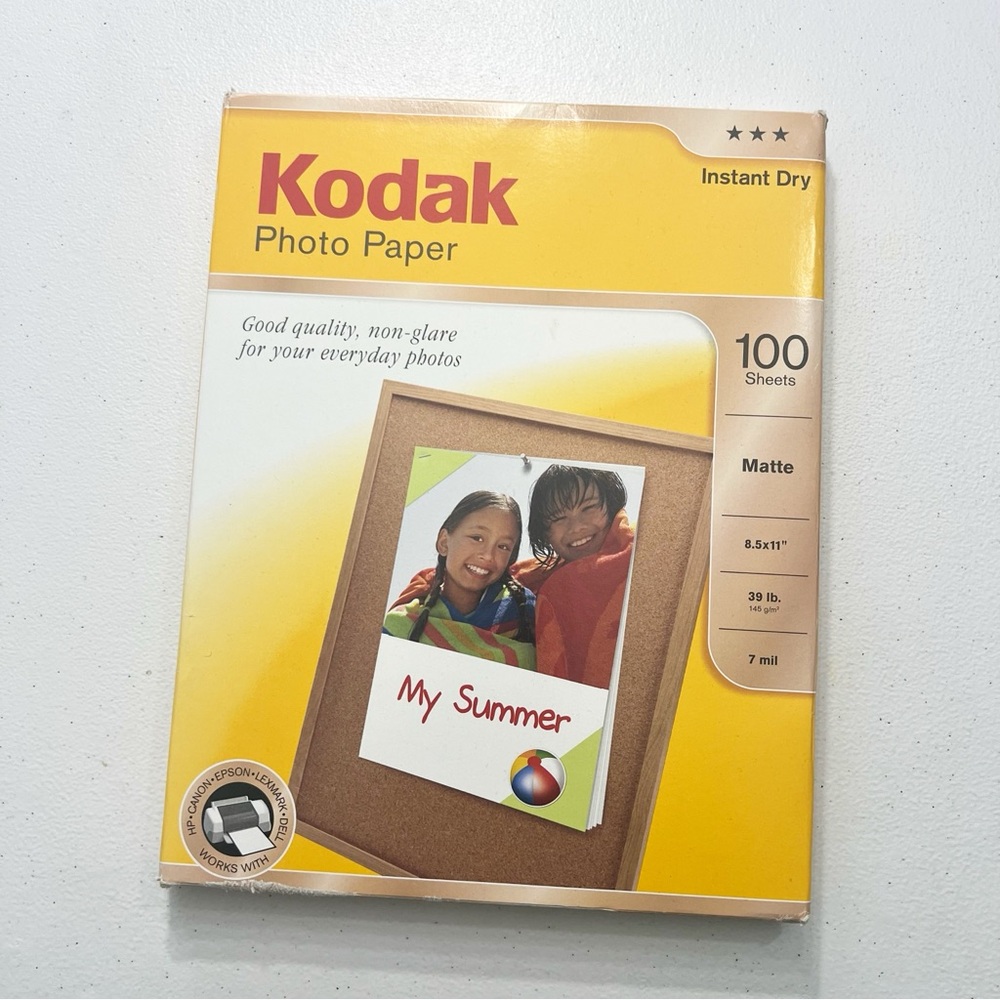 Kodak Photo Paper Instant Dry 100 Sheets Matte 8.5 x 11 39lb 7 mil